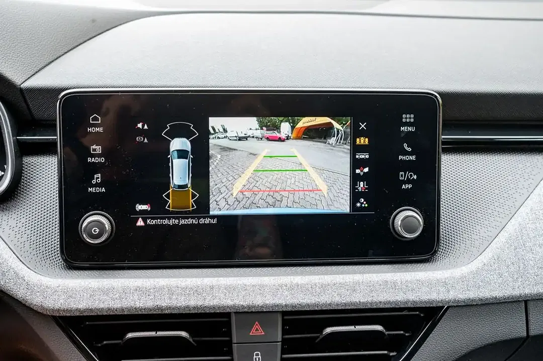 Skoda Scala - Thumbnail 13