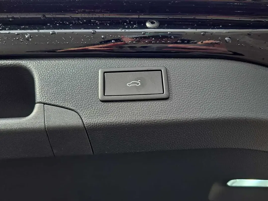 Skoda Superb - Thumbnail 12