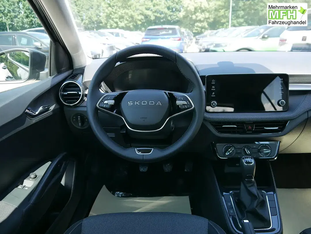 Skoda Fabia - Thumbnail 11