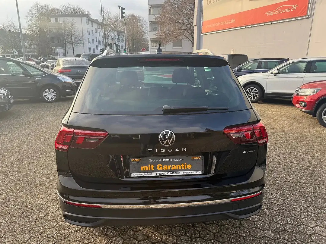 Volkswagen Tiguan - Thumbnail 7