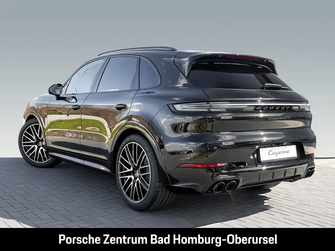 Porsche Cayenne - Thumbnail 3