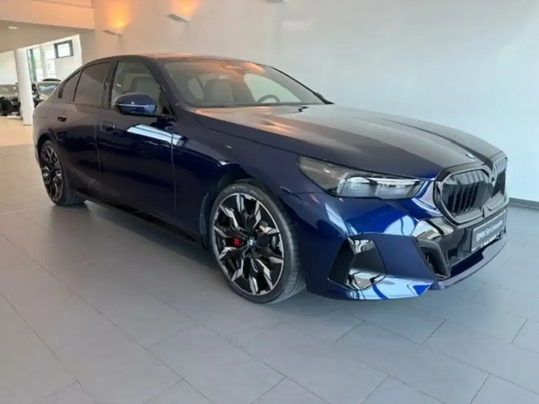 BMW 520 - Thumbnail 3
