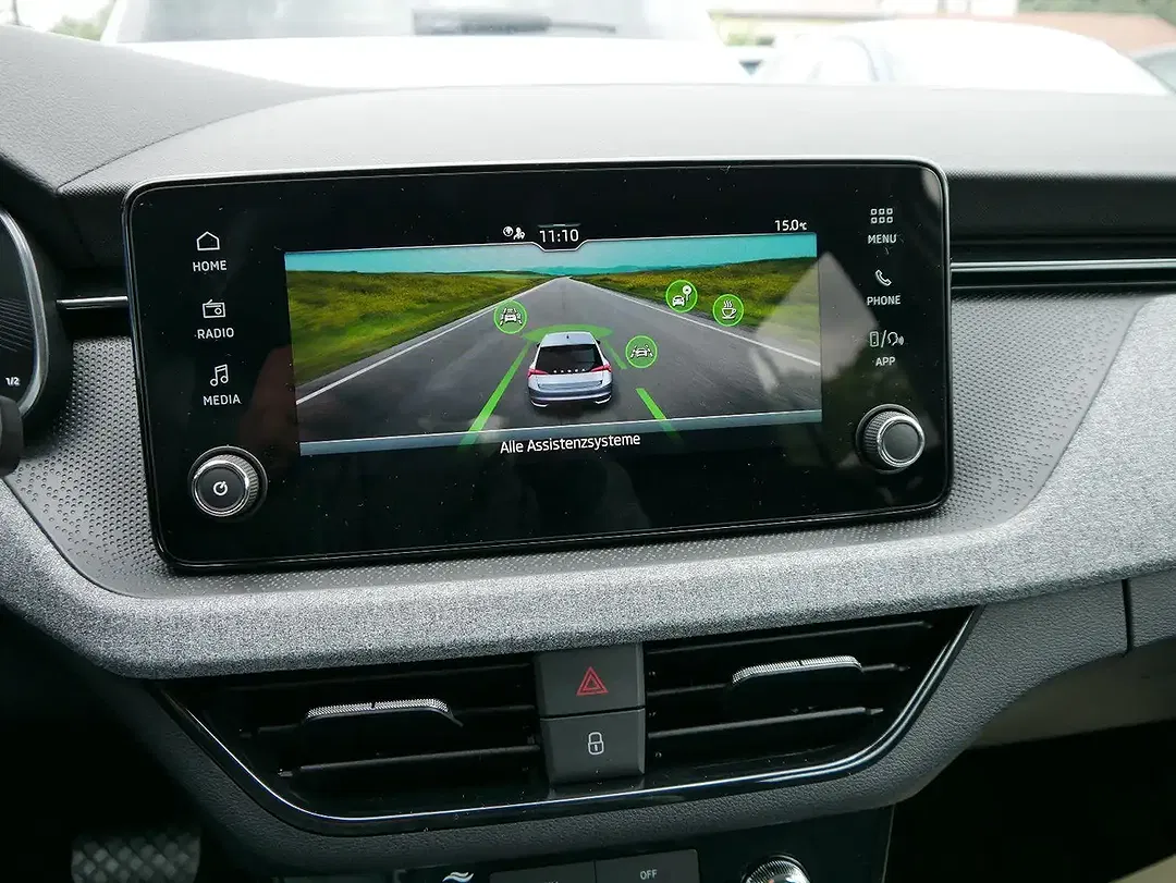 Skoda Scala - Thumbnail 14