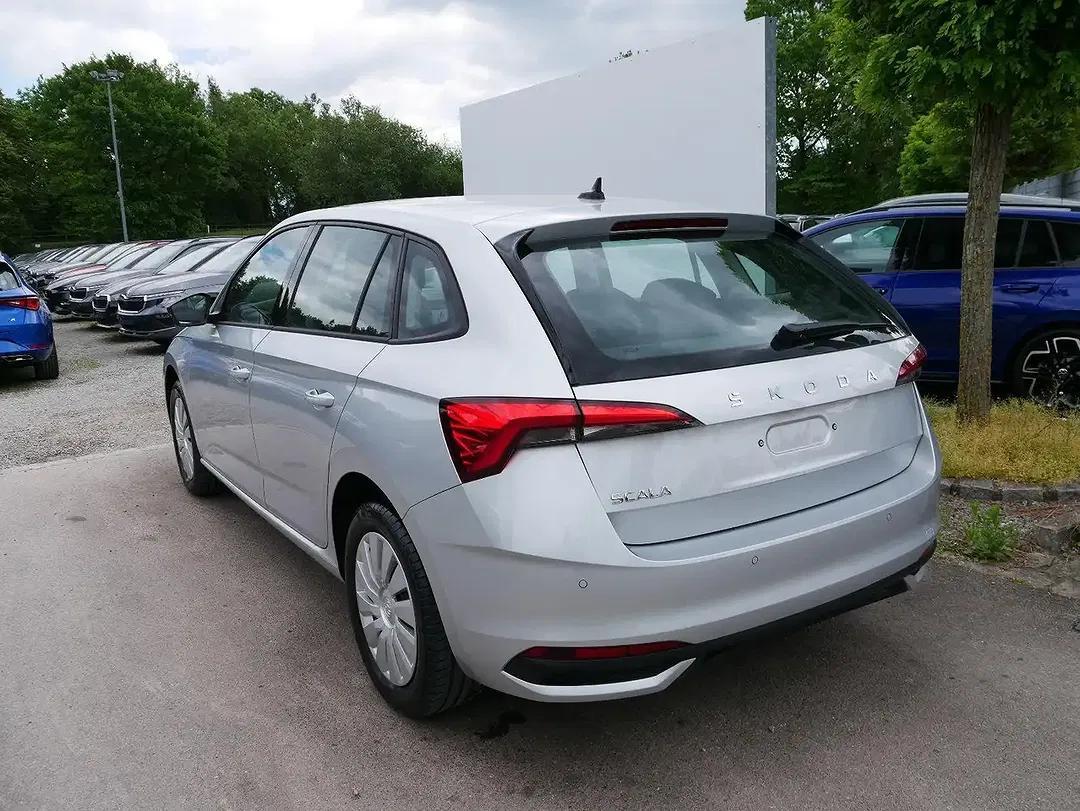 Skoda Scala - Thumbnail 5
