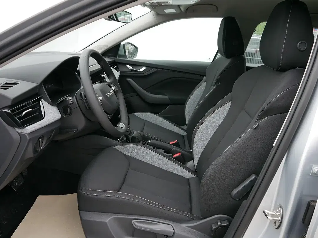 Skoda Scala - Thumbnail 8
