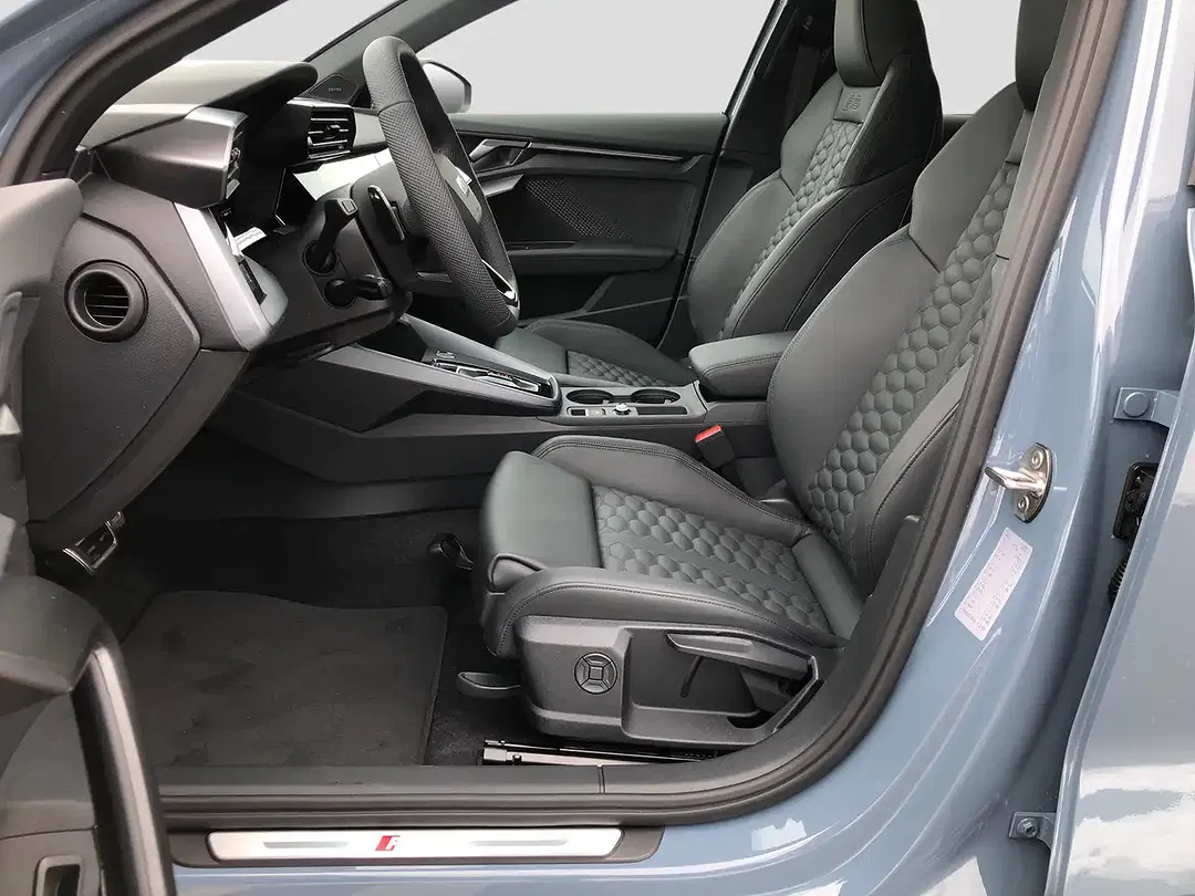 Audi RS3 - Thumbnail 9