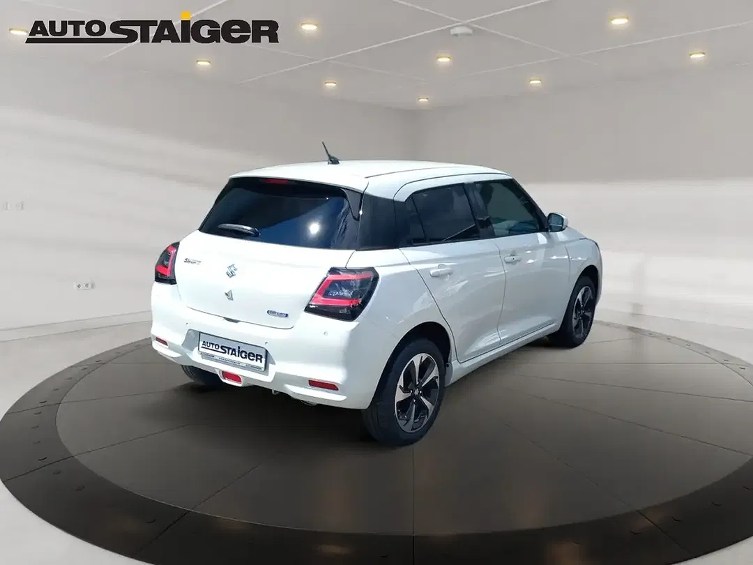 Suzuki Swift - Thumbnail 5