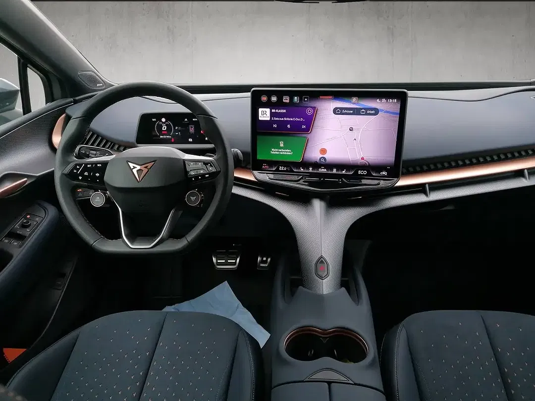 CUPRA Tavascan - Thumbnail 11