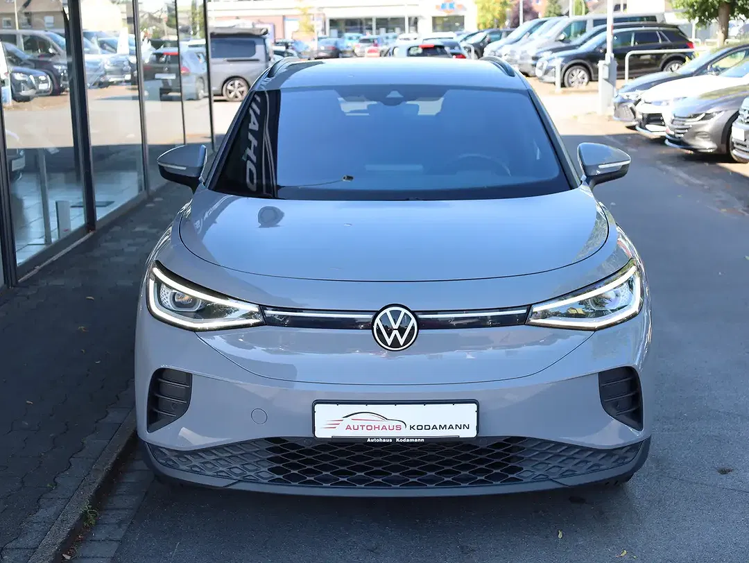 Volkswagen ID.4 - Thumbnail 2