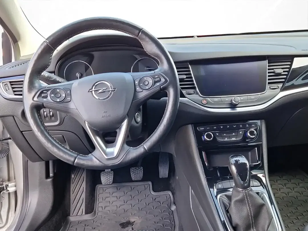 Opel Astra - Thumbnail 11