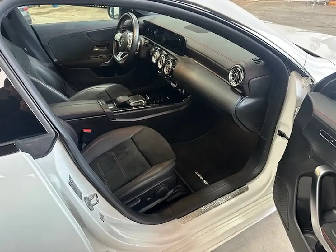 Mercedes-Benz CLA 250 - Thumbnail 8