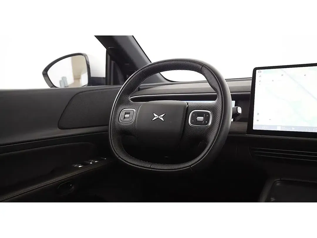 Xpeng G6 - Thumbnail 10