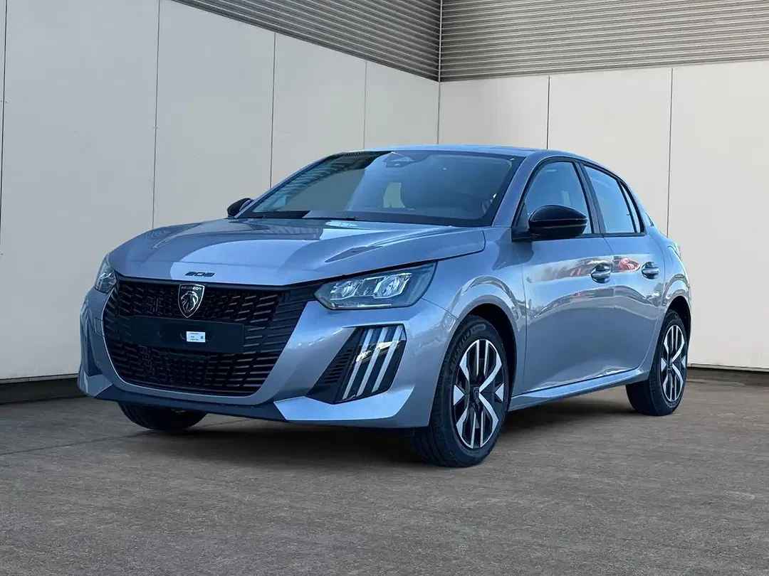 Peugeot 208 - Thumbnail 1