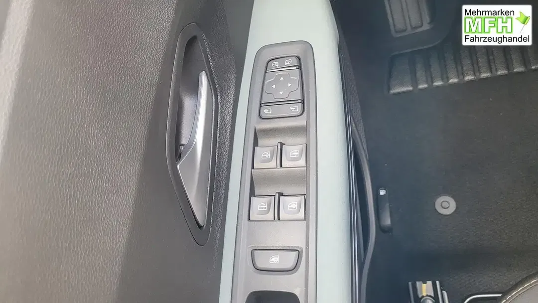 Dacia Sandero - Thumbnail 15