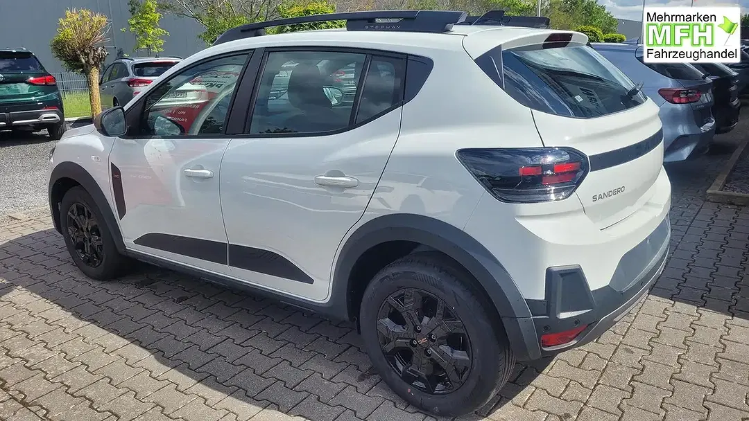 Dacia Sandero - Thumbnail 6
