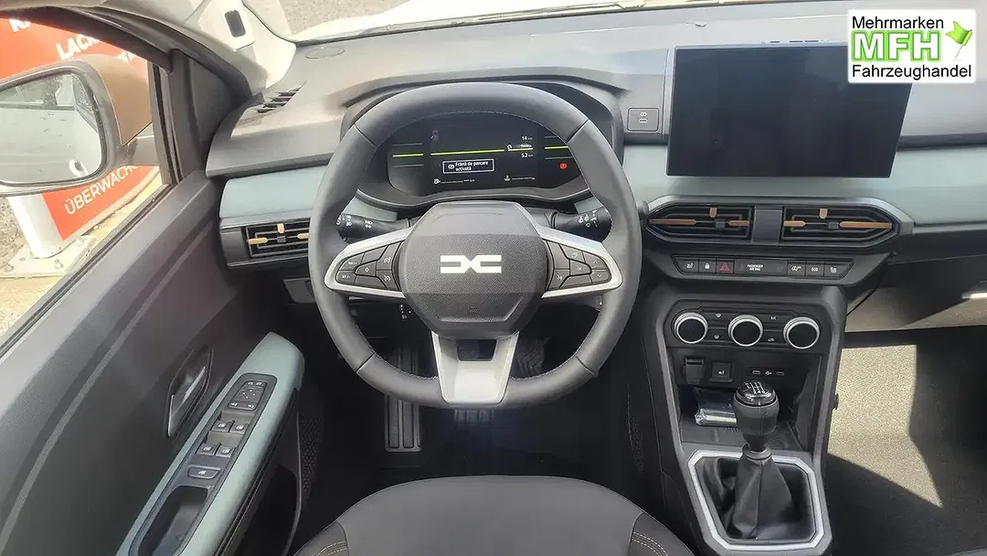 Dacia Sandero - Thumbnail 8