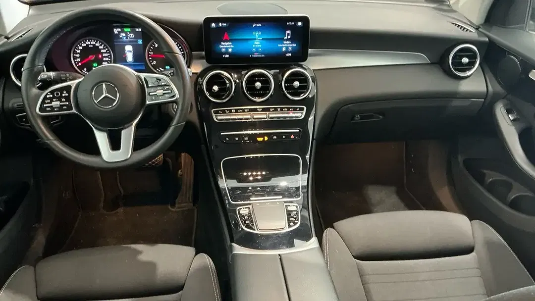 Mercedes-Benz GLC 300 - Thumbnail 7