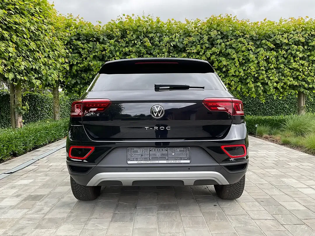 Volkswagen T-Roc - Thumbnail 5