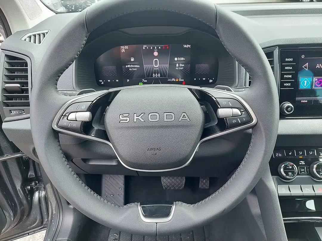 Skoda Karoq - Thumbnail 11