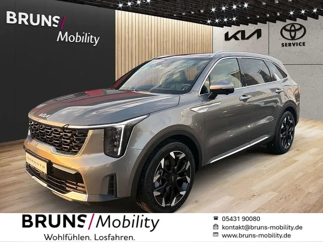Kia Sorento - Thumbnail 1