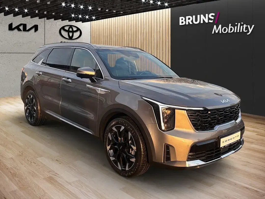 Kia Sorento - Thumbnail 3