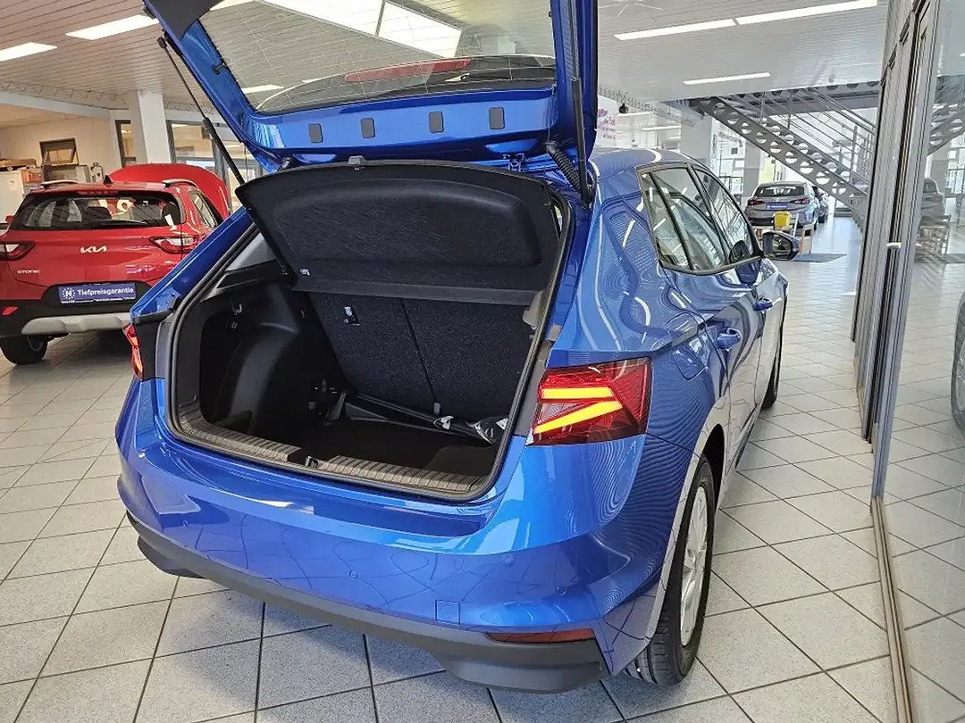 Skoda Fabia - Thumbnail 3
