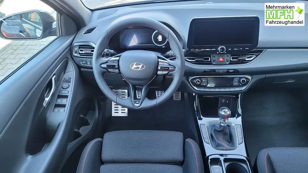 Hyundai i30 - Thumbnail 8