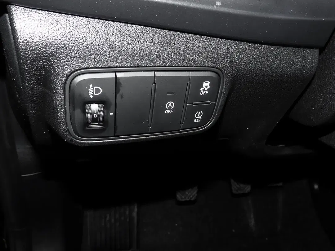 Hyundai i20 - Thumbnail 9