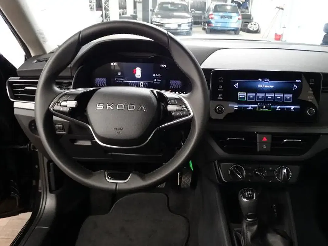 Skoda Kamiq - Thumbnail 13