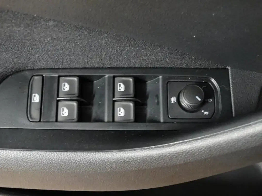Skoda Kamiq - Thumbnail 14