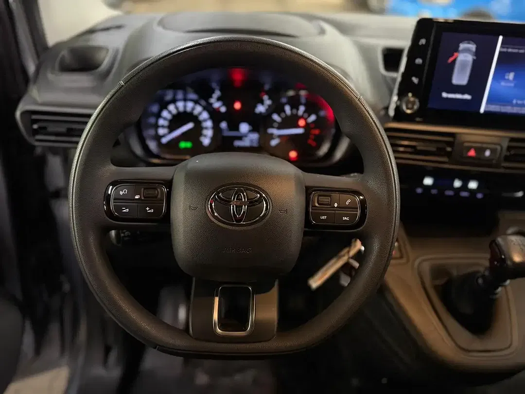 Toyota Proace City - Thumbnail 10