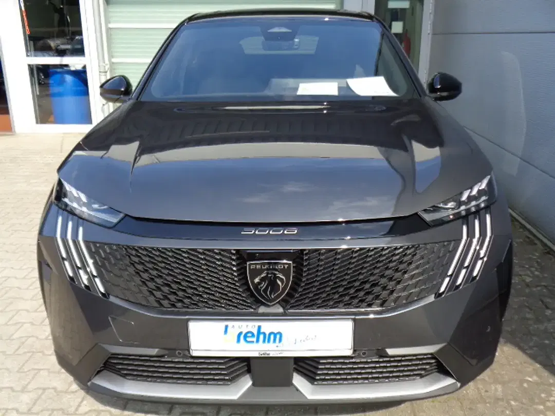 Peugeot 3008 - Thumbnail 3