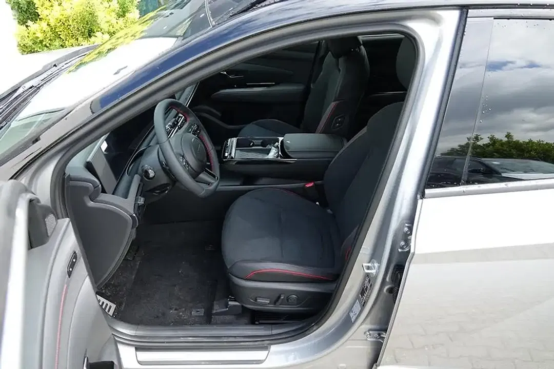 Hyundai TUCSON - Thumbnail 10