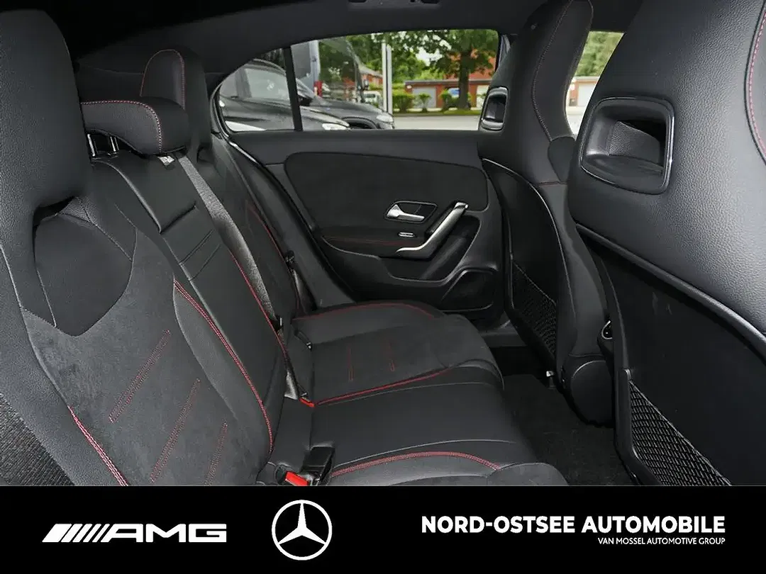 Mercedes-Benz A 200 - Thumbnail 12