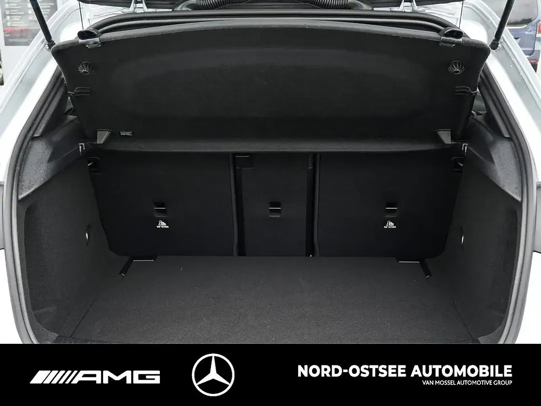 Mercedes-Benz A 200 - Thumbnail 14