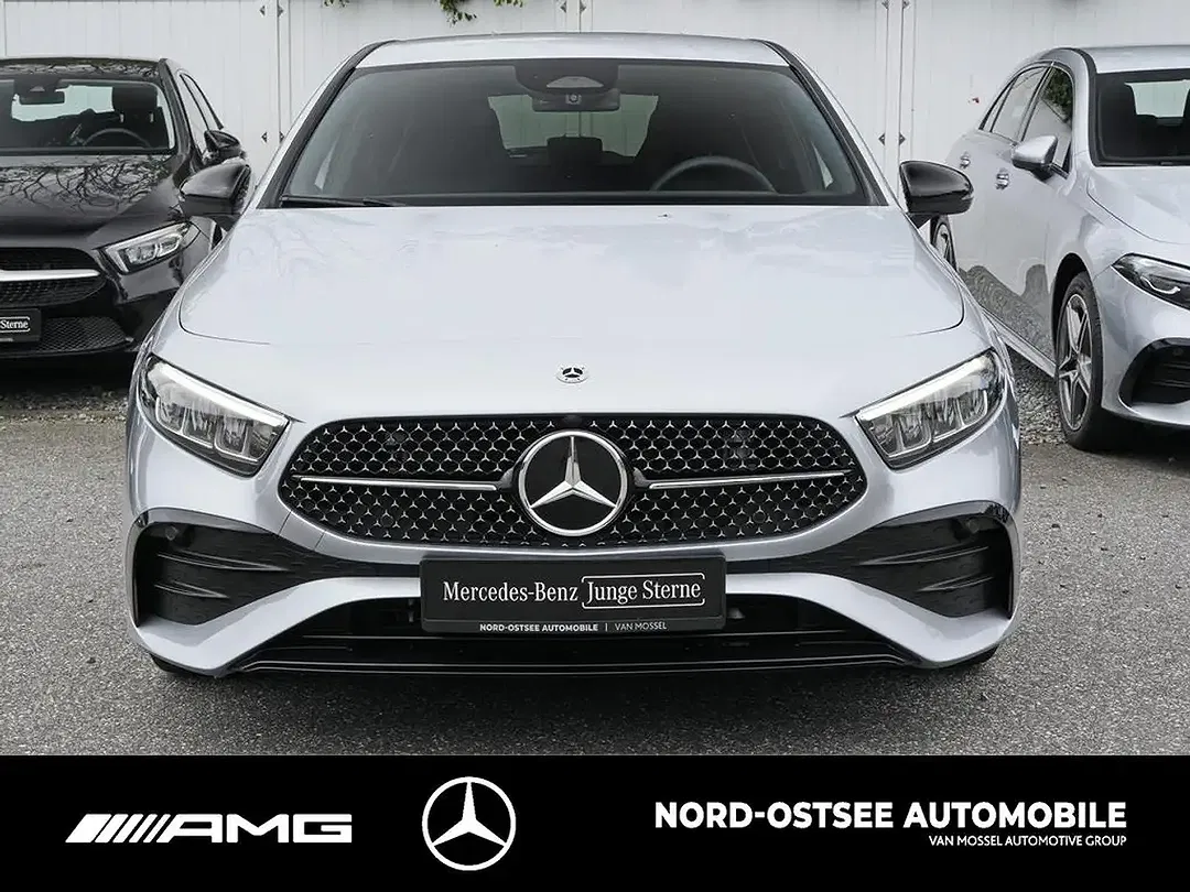 Mercedes-Benz A 200 - Thumbnail 2