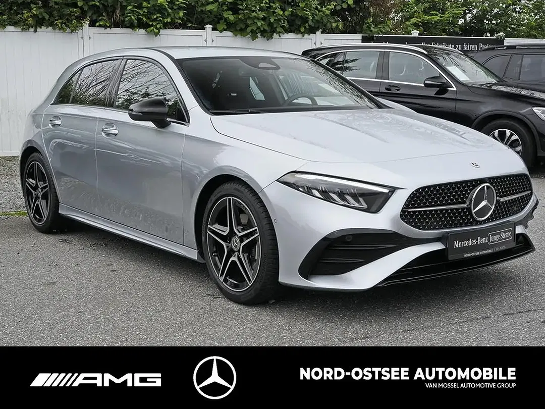Mercedes-Benz A 200 - Thumbnail 3