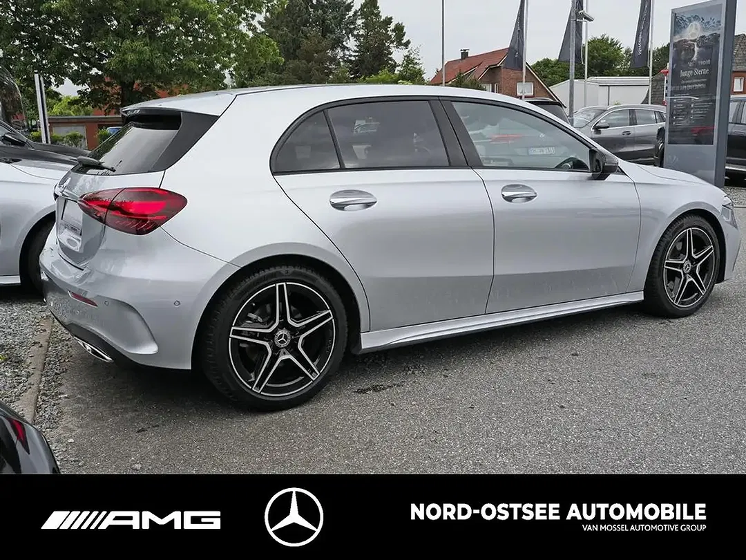 Mercedes-Benz A 200 - Thumbnail 4
