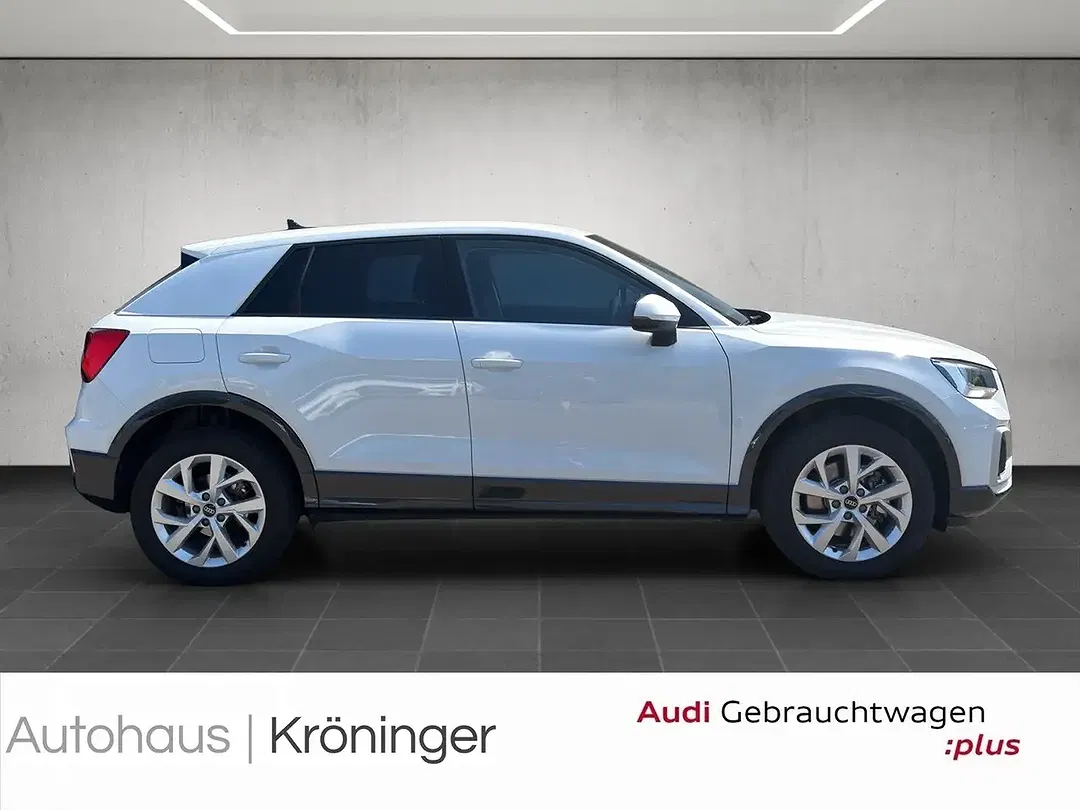 Audi Q2 - Thumbnail 4