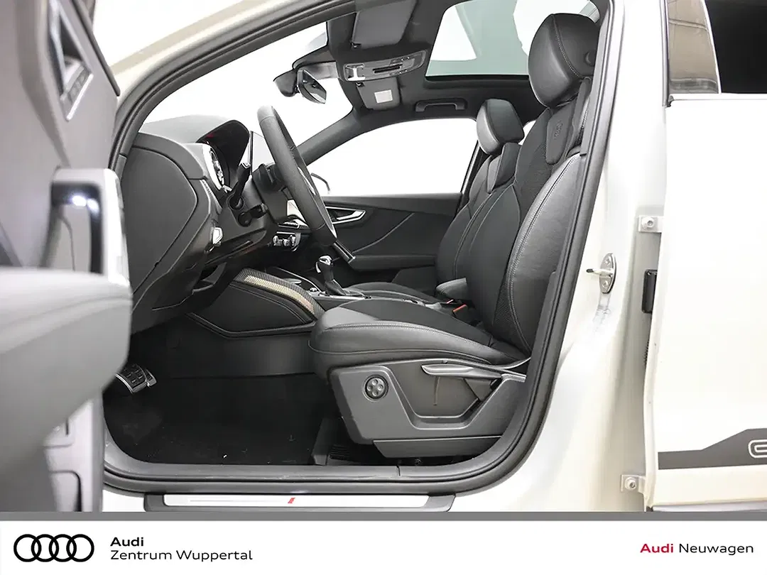 Audi SQ2 - Thumbnail 12