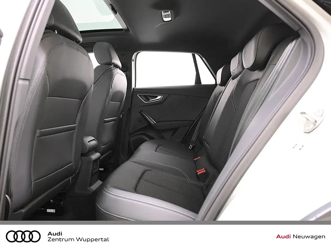 Audi SQ2 - Thumbnail 13