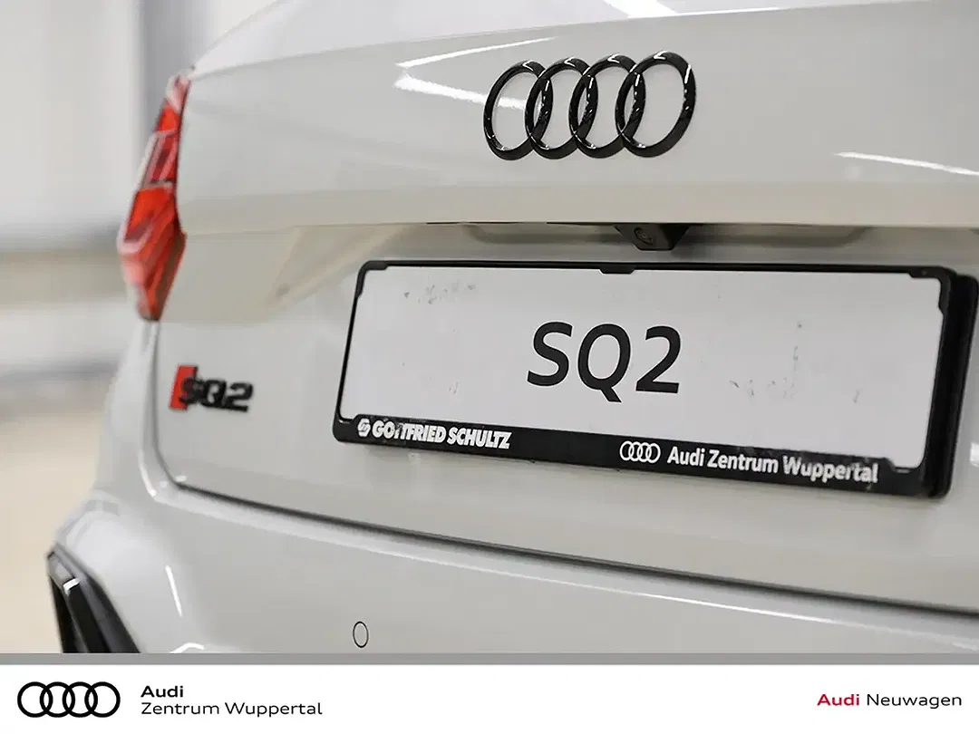 Audi SQ2 - Thumbnail 8