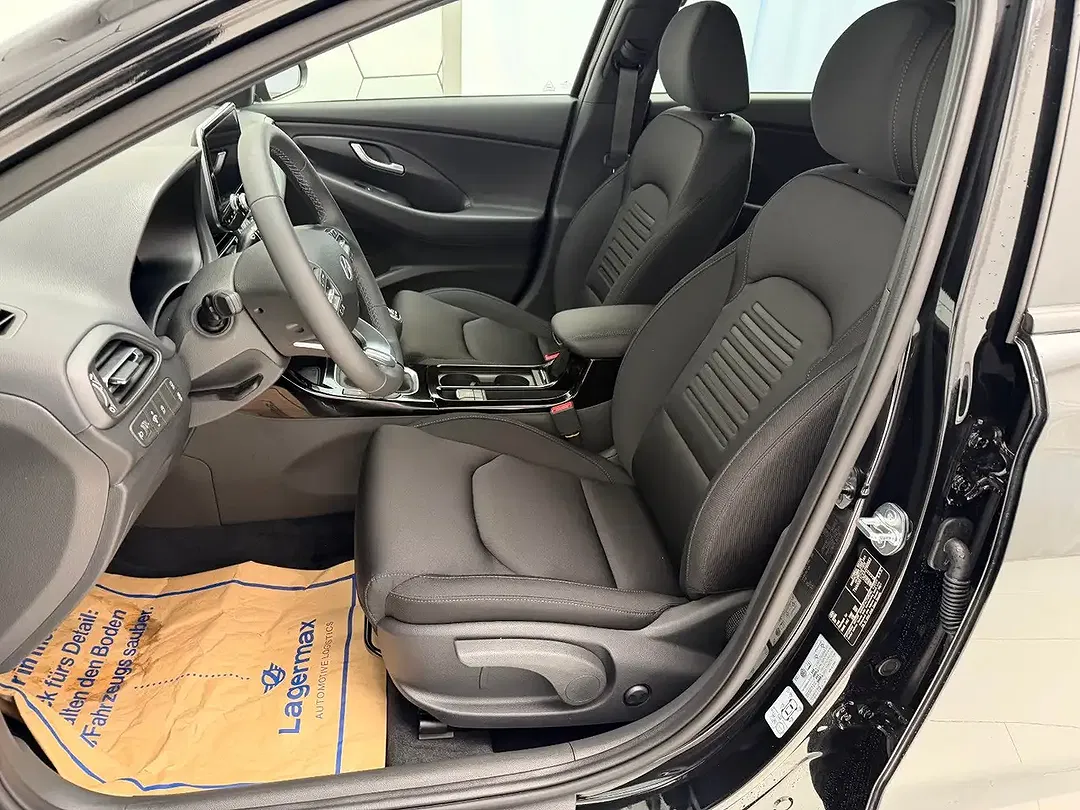 Hyundai i30 - Thumbnail 10