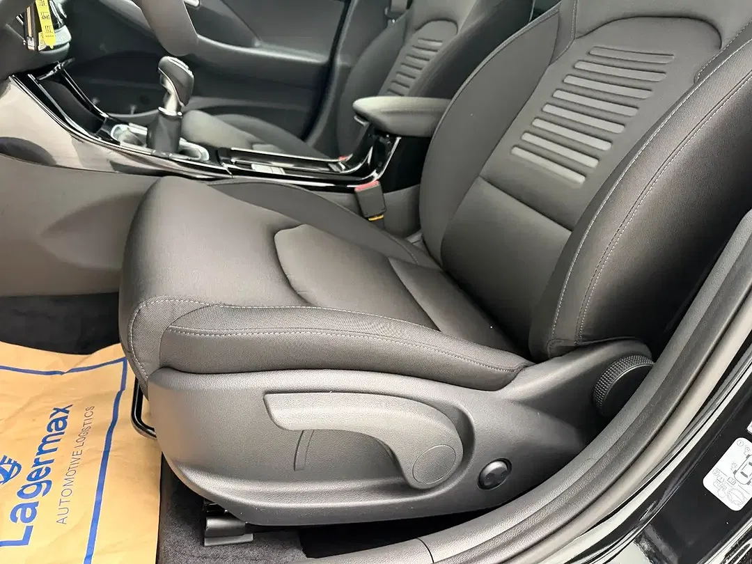 Hyundai i30 - Thumbnail 12
