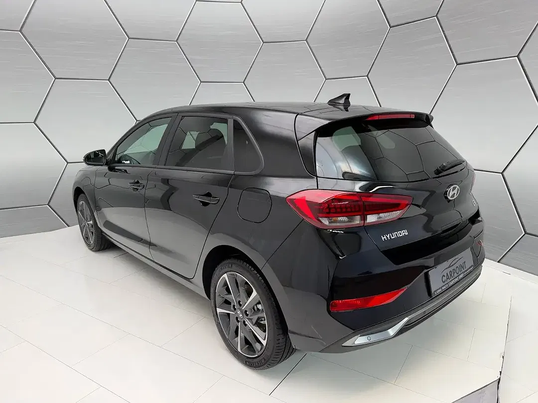 Hyundai i30 - Thumbnail 3
