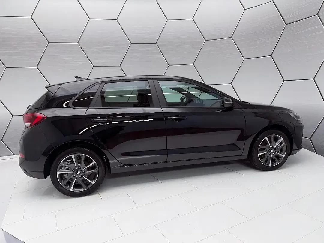 Hyundai i30 - Thumbnail 6