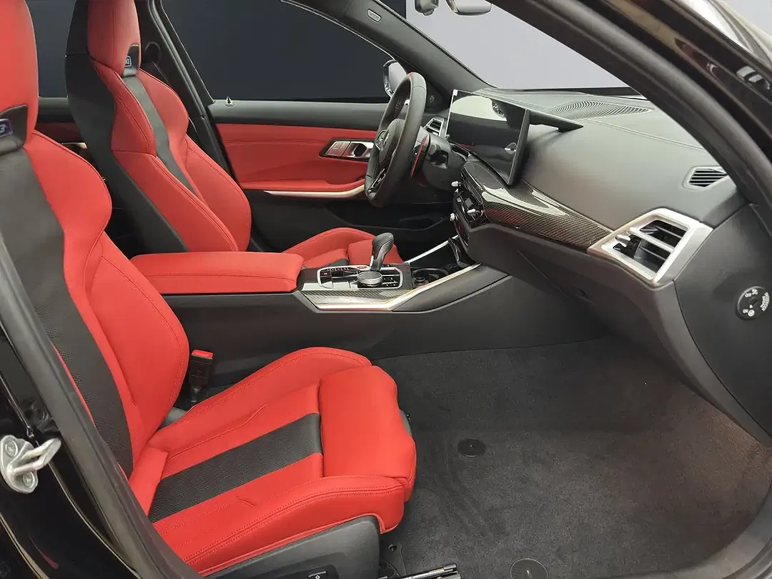 BMW M3 - Thumbnail 6