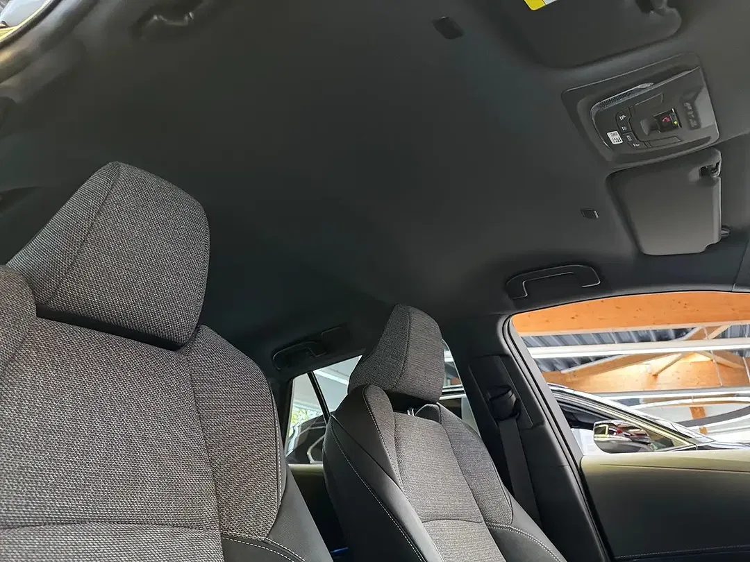 Toyota Corolla - Thumbnail 12