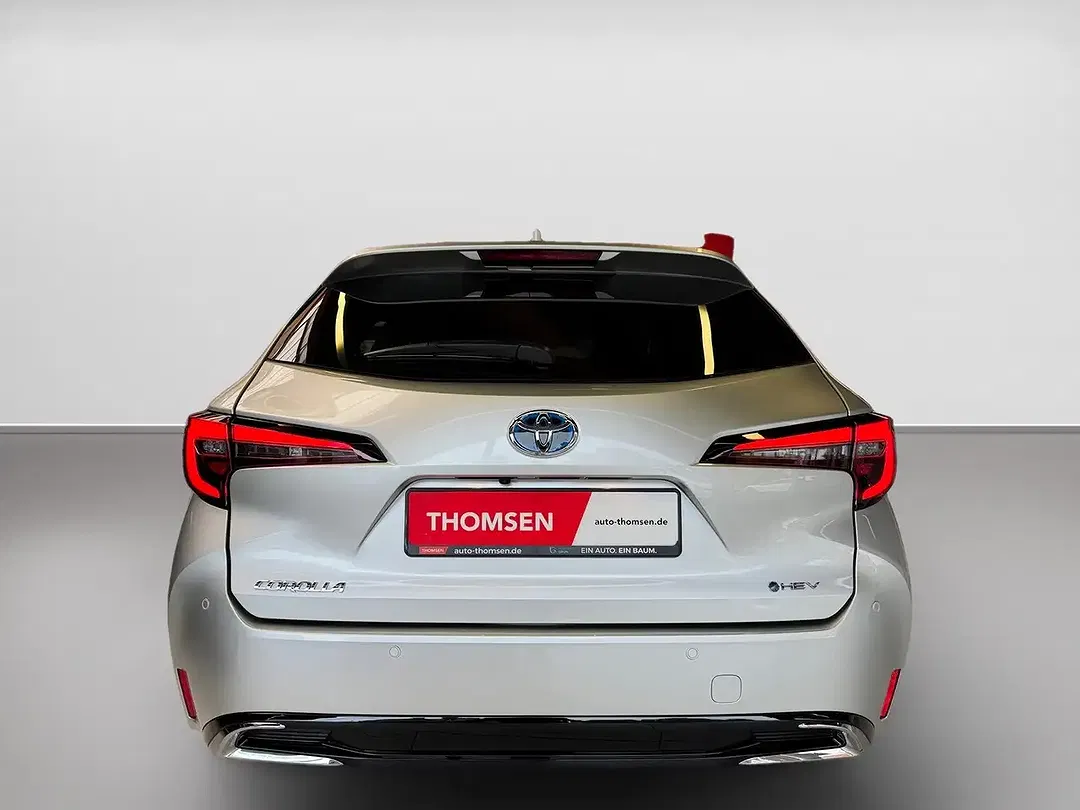Toyota Corolla - Thumbnail 5