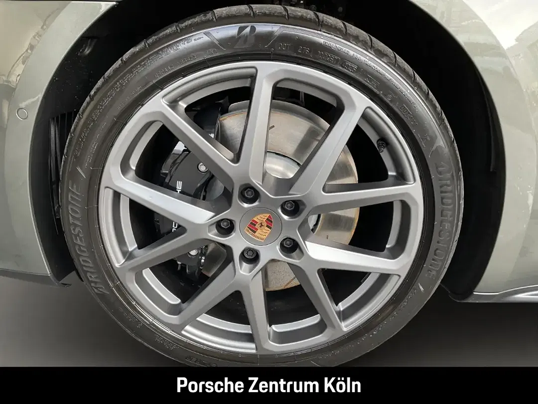 Porsche Panamera - Thumbnail 12